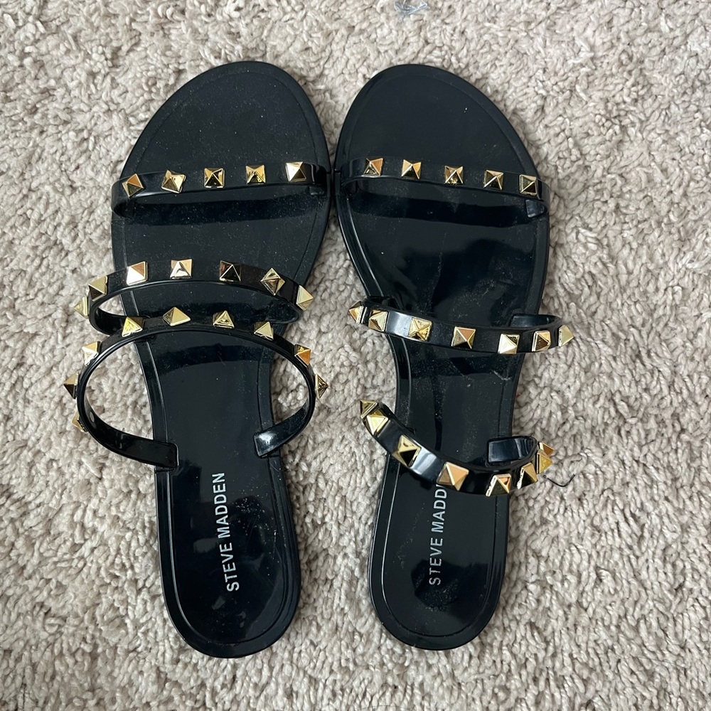 Steve Madden Black and Gold Studded Sandals